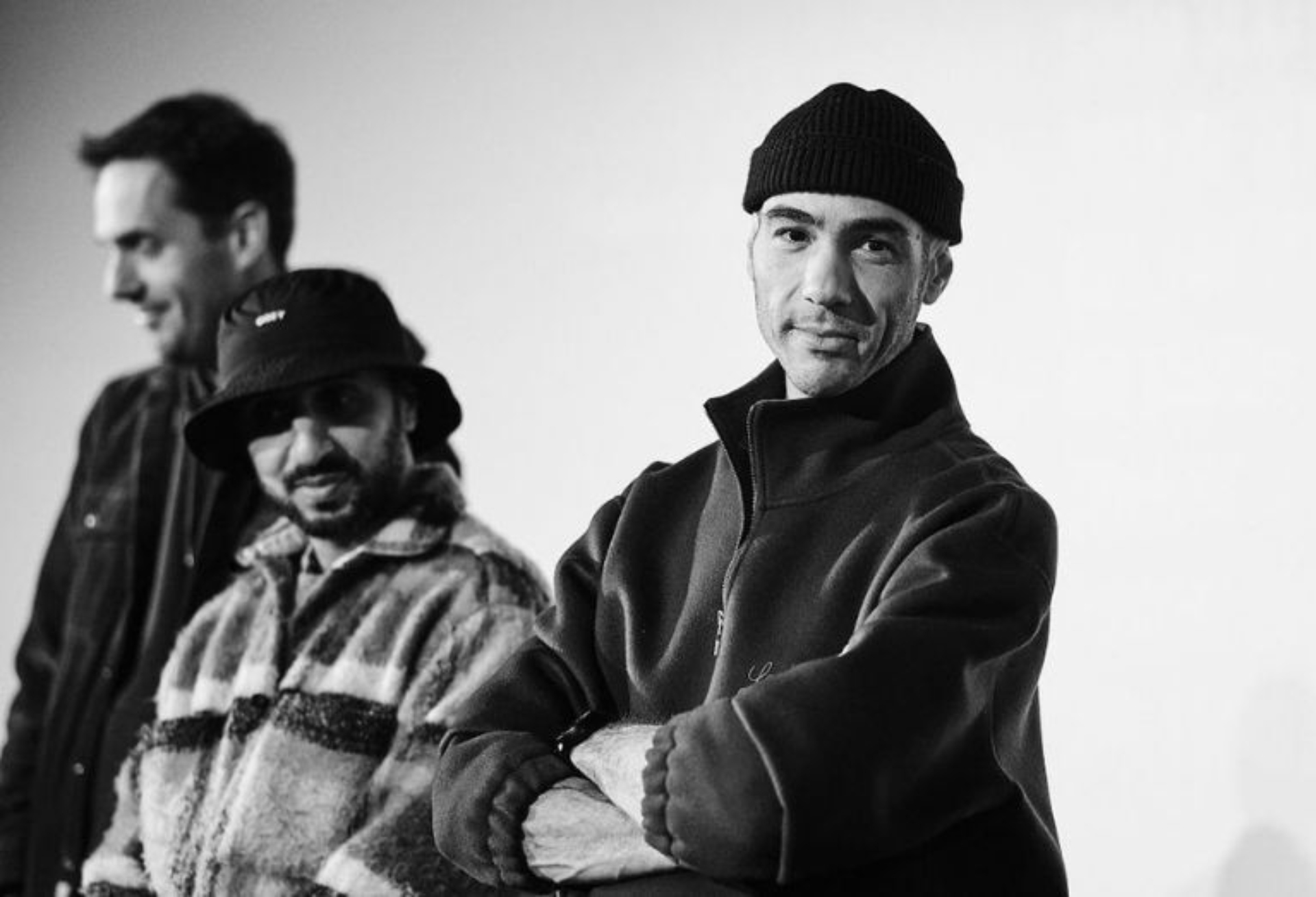 10 Rencontre avec léquipe daznavour