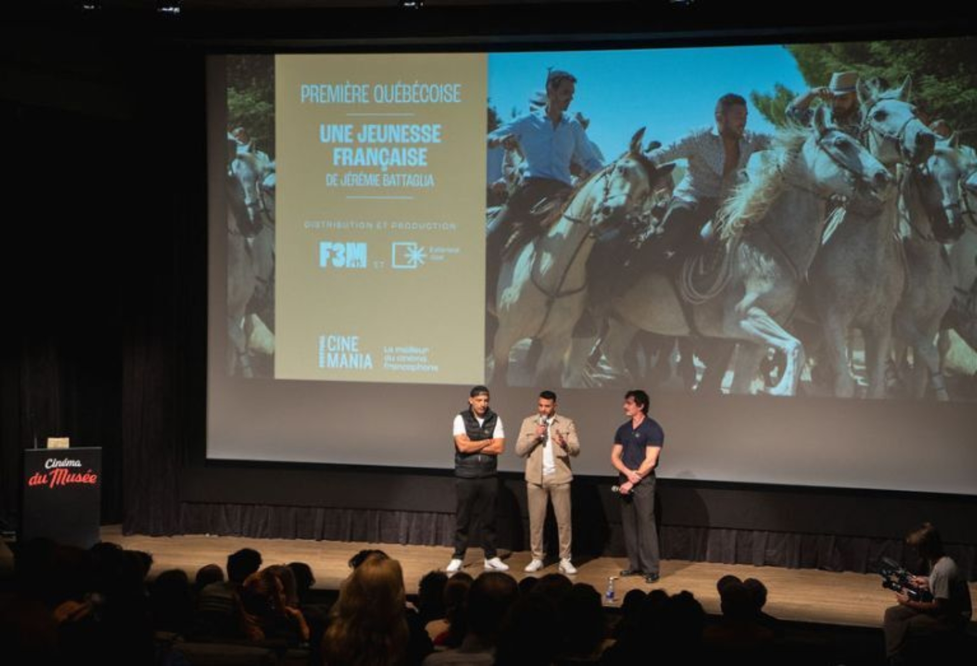 11 Première une jeunesse française 6